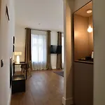 Zenit Palace מלון 4*