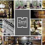Zenit Palace מלון