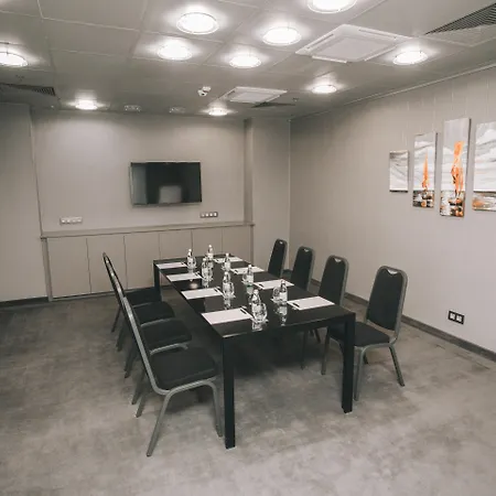 Zenit Palace מלון
