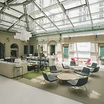 Zenit Palace מלון 4*