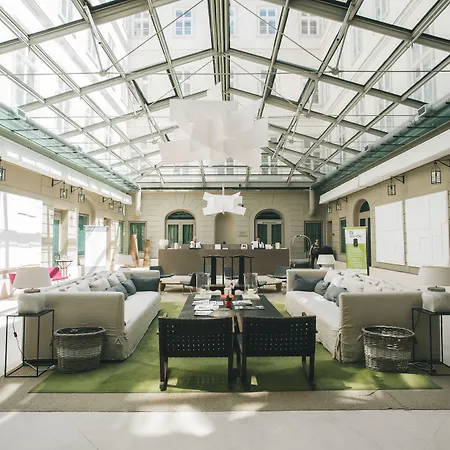Отель Zenit Palace 4*