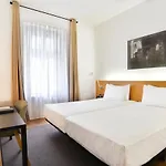 Zenit Palace Hotel