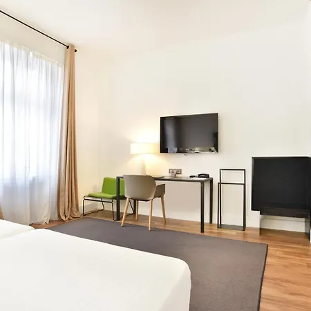 Hotel Zenit Palace 4*