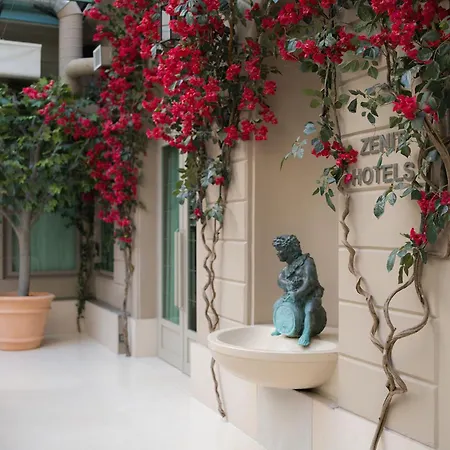 ゼニット パレス ホテル 4*