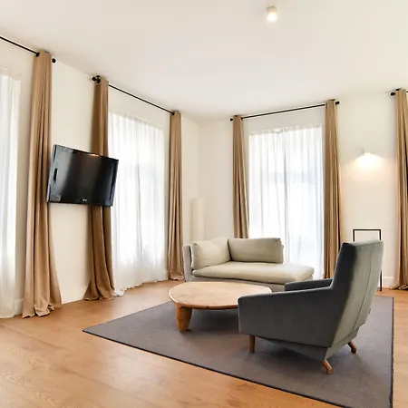 ゼニット パレス